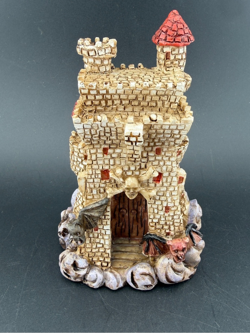 K's Collection vintage Halloween resin castle figurine 4.5” X 3” Goth Spooky